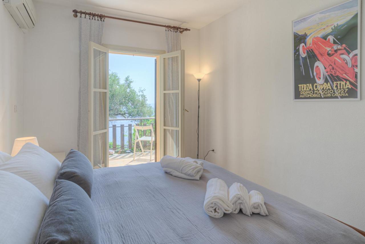טאורמינה Villa Infinity Vista Mare E Relax מראה חיצוני תמונה