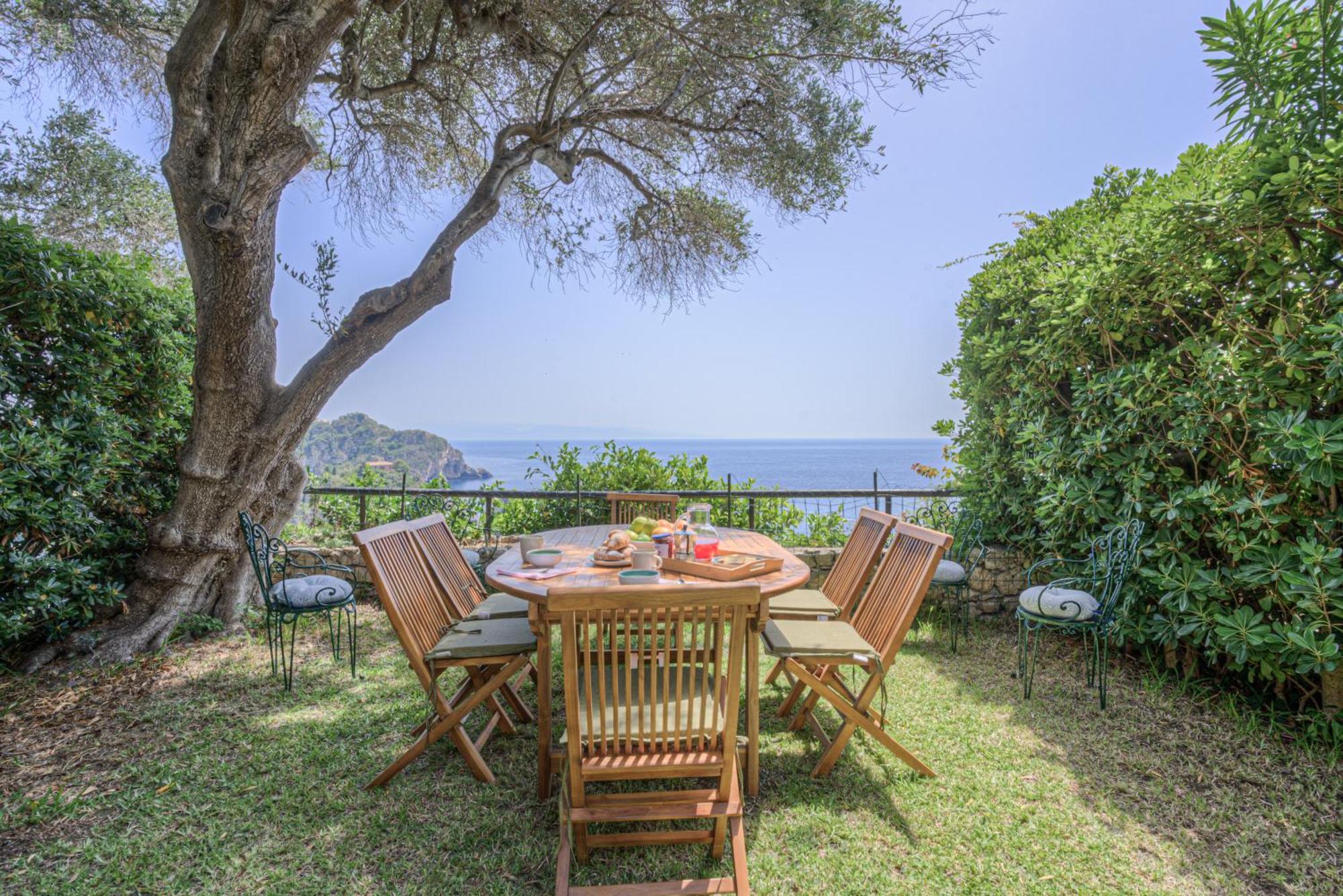 טאורמינה Villa Infinity Vista Mare E Relax מראה חיצוני תמונה